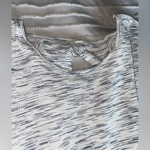 Lululemon Open-back Long-Sleeve - Picture 2 of 5